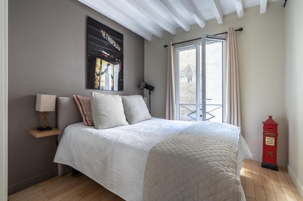 Room In Apartment - Cosy Place In The Hear Of 巴黎 外观 照片